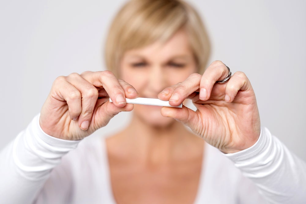 10 Reasons to Quit Smoking During Menopause